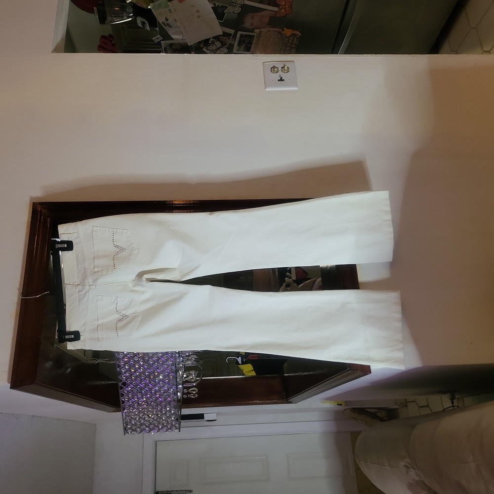 Diamond design on pockets